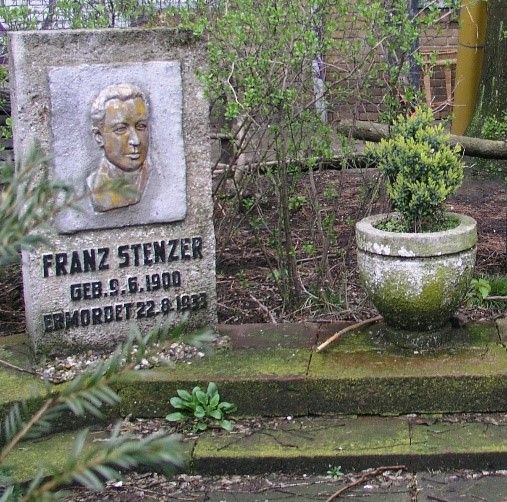 Stenzer, Franz